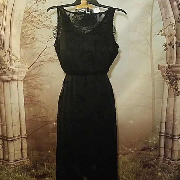 Vera Wang Dresses & Skirts - Simply Vera Vera Wang black textured dress